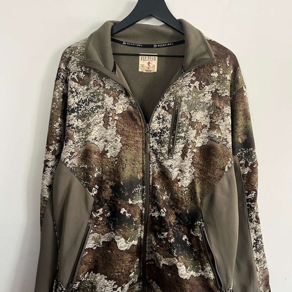 Vintage Camo Red Head Real tree camo size large